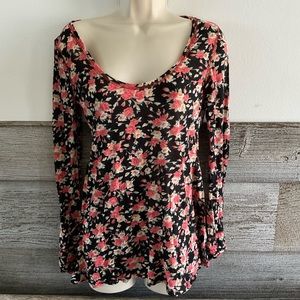 Free People scoop neck floral boho shirt size Large
